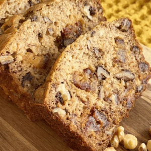 Banana Bread ( with walnuts, pecans or hazelnuts )